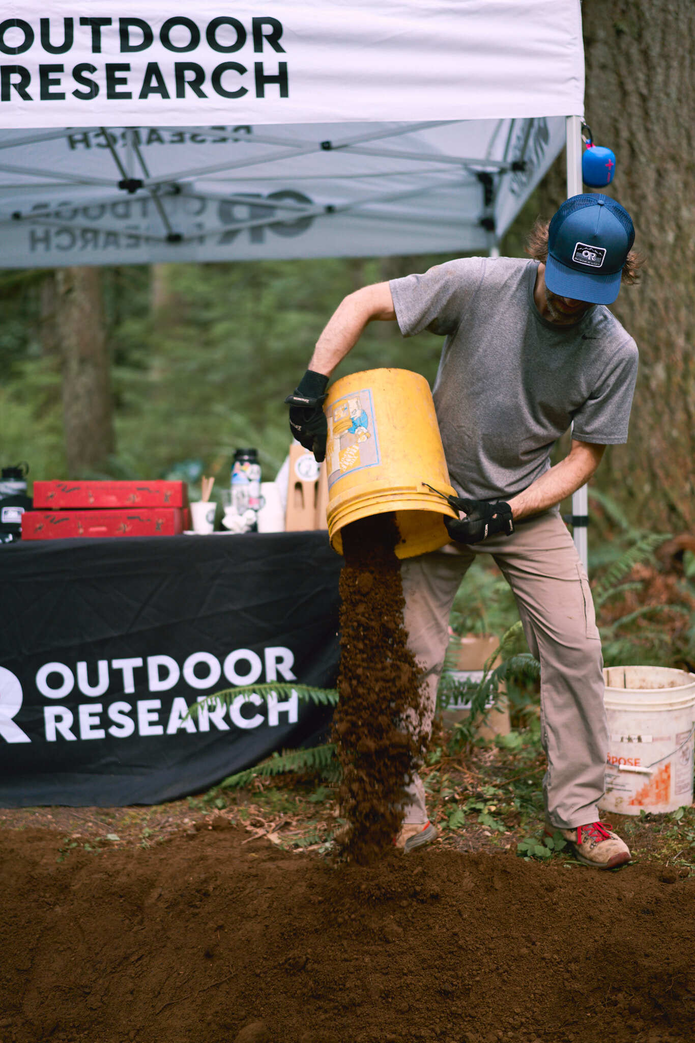 09_07_24_outdoor_research_emba_work_party_tiger_side_hustle_holly_roa_web_033-1.jpg